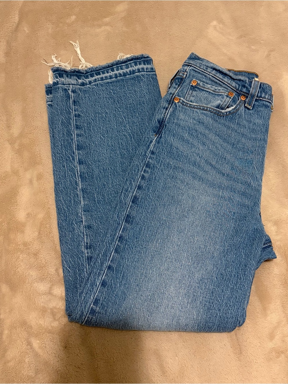 Levi’s Ribcage Straight Ankle Jeans